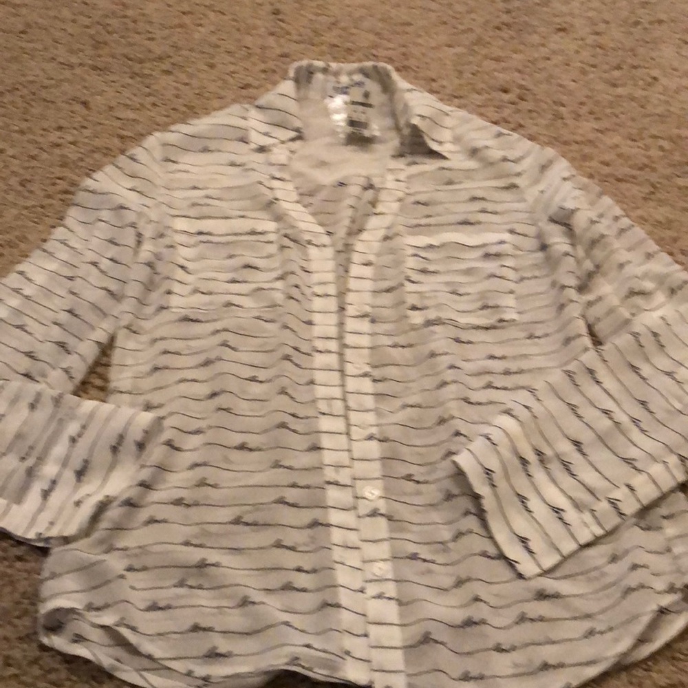 White/cream blouse